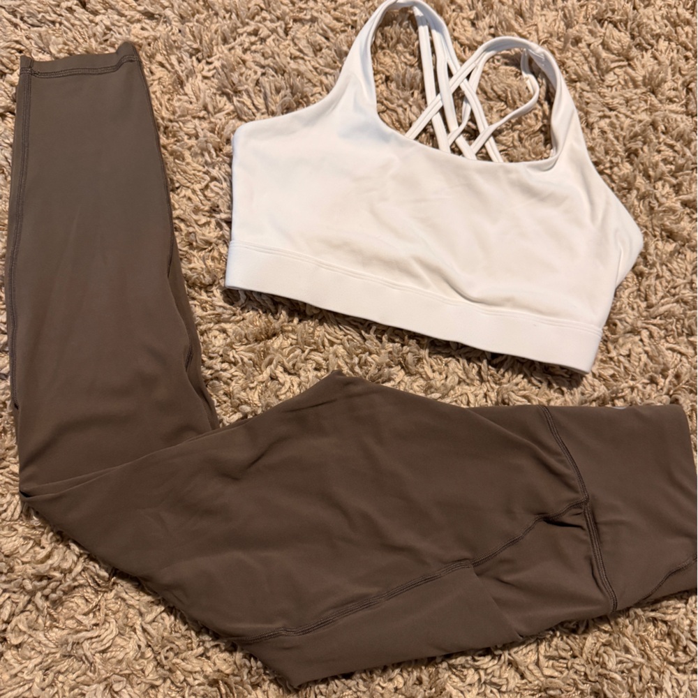 IUGA White Sports Bra and Brown Leggings Set